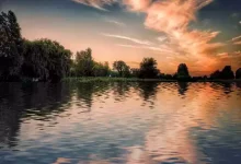 water reflections effects in Adobe Photoshop
